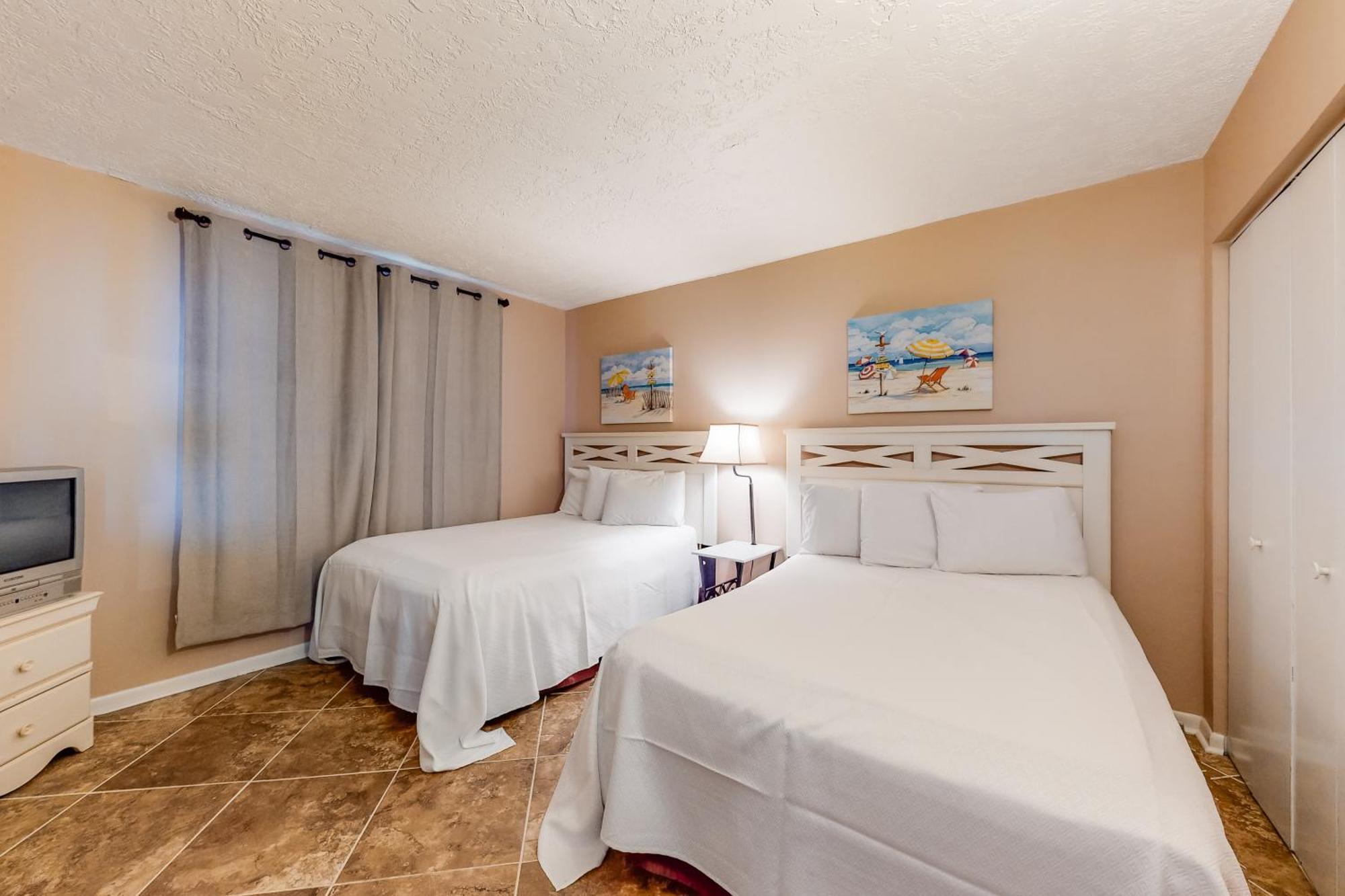 Romar Tower By Meyer Vacation Rentals Orange Beach Pokoj fotografie