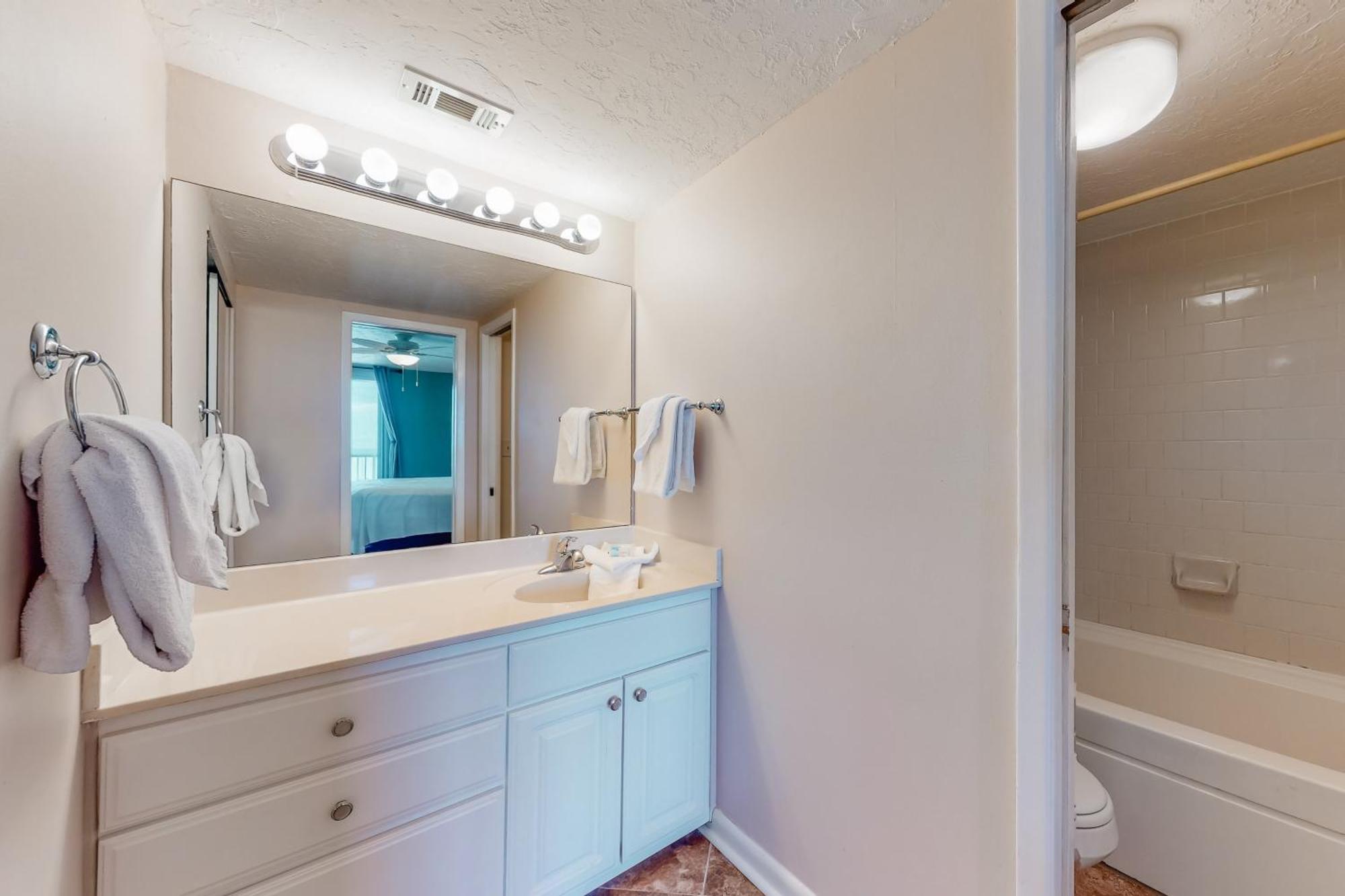 Romar Tower By Meyer Vacation Rentals Orange Beach Pokoj fotografie