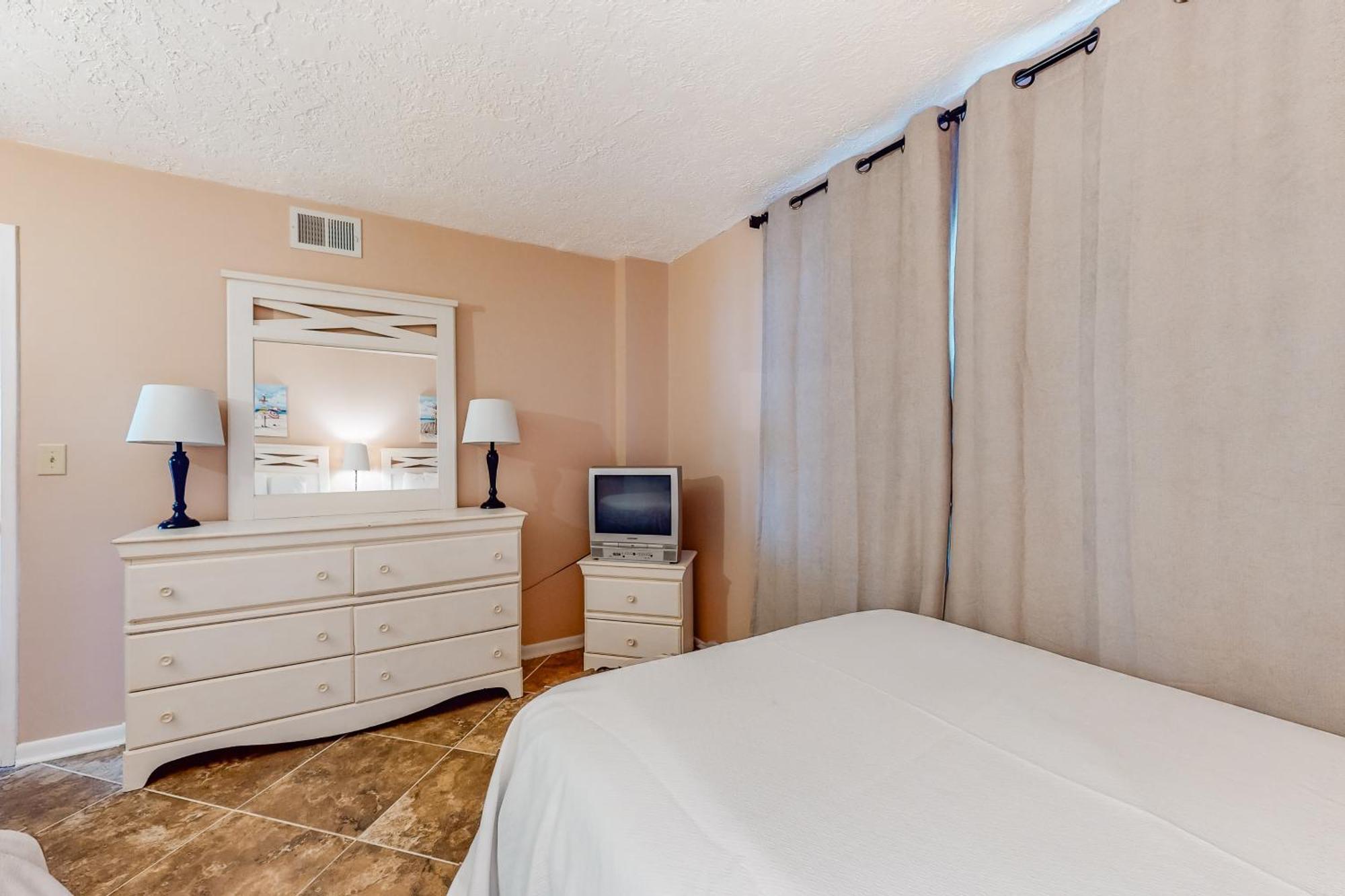 Romar Tower By Meyer Vacation Rentals Orange Beach Pokoj fotografie